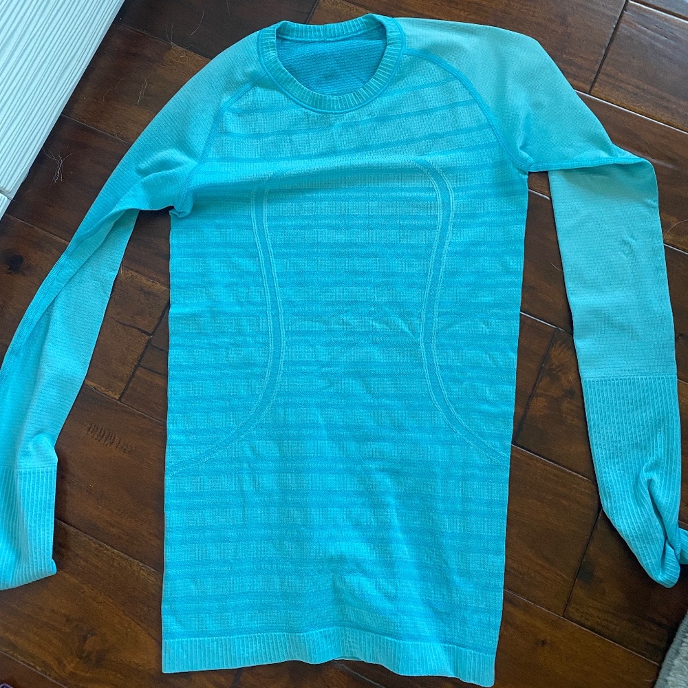 Lululemon longsleeve